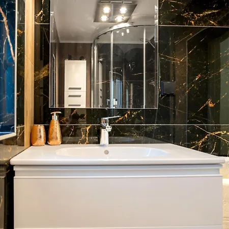 Elite Place Appartement *